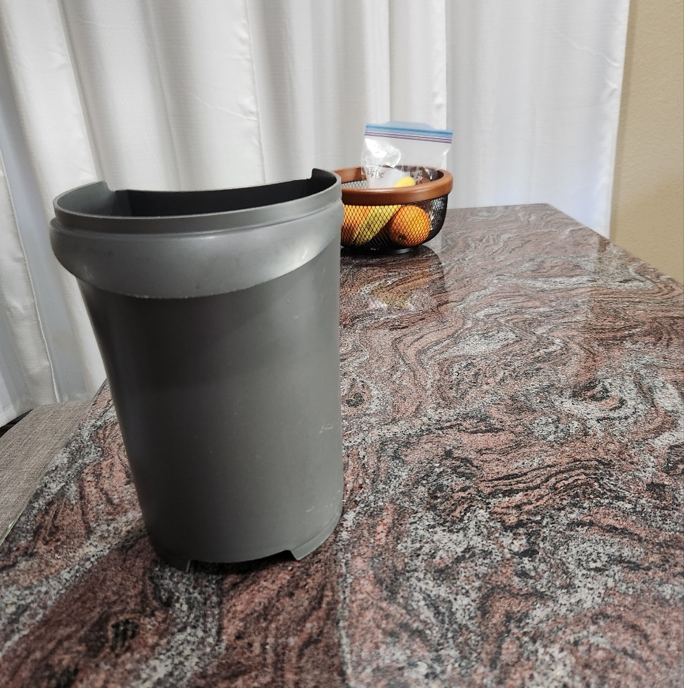 Breville Pulp Container